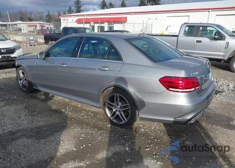 2014 Mercedes-Benz E 550 4Matic z USA, uszkodzony, nr VIN WDDHF9BBXEA944934